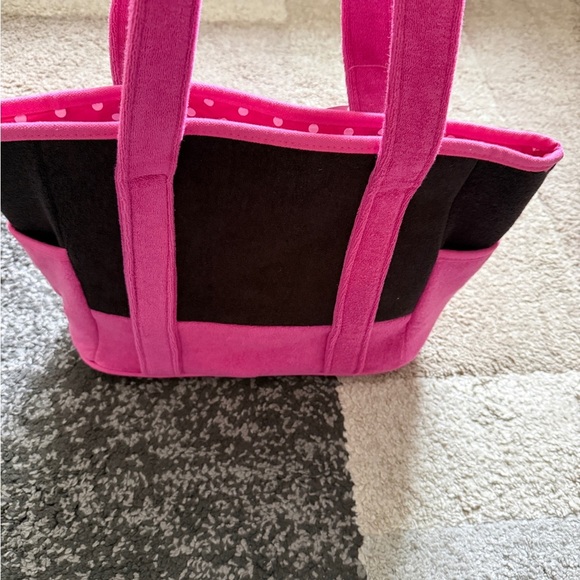 Quacker Factory Handbags - Quacker Factory Beach Tote - Pink and Black